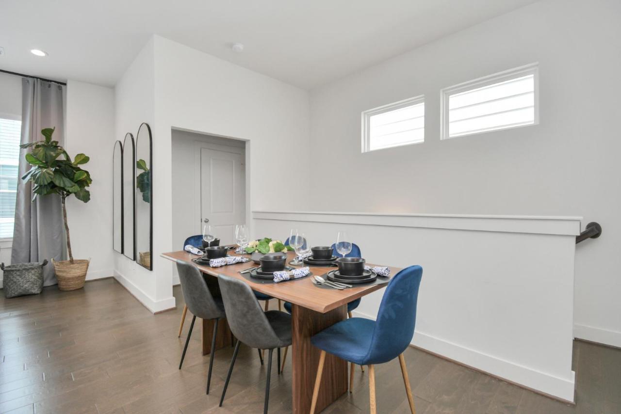 Casa Azure - New Modern 3 Bedroom Med Center, Nrg, Uh Houston Eksteriør bilde