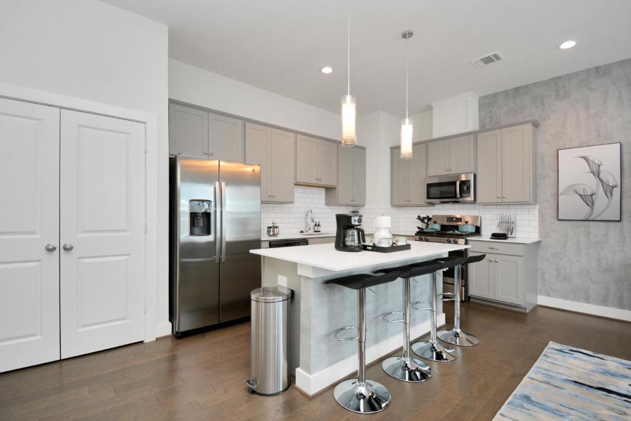 Casa Azure - New Modern 3 Bedroom Med Center, Nrg, Uh Houston Eksteriør bilde