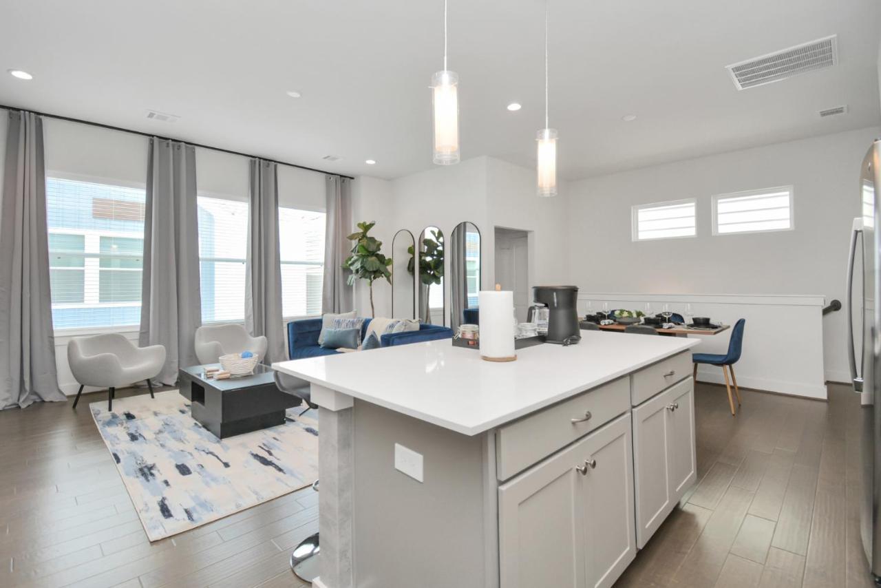 Casa Azure - New Modern 3 Bedroom Med Center, Nrg, Uh Houston Eksteriør bilde