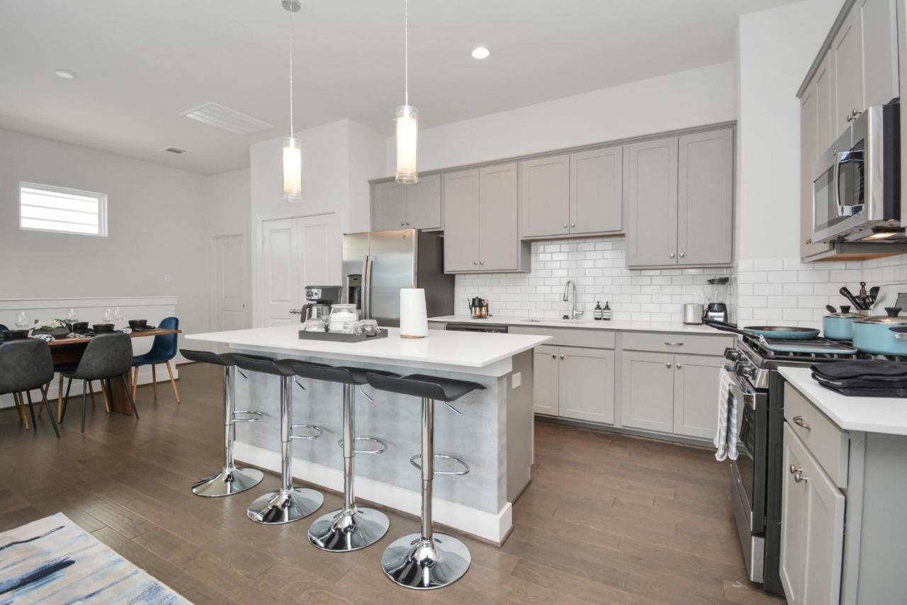 Casa Azure - New Modern 3 Bedroom Med Center, Nrg, Uh Houston Eksteriør bilde