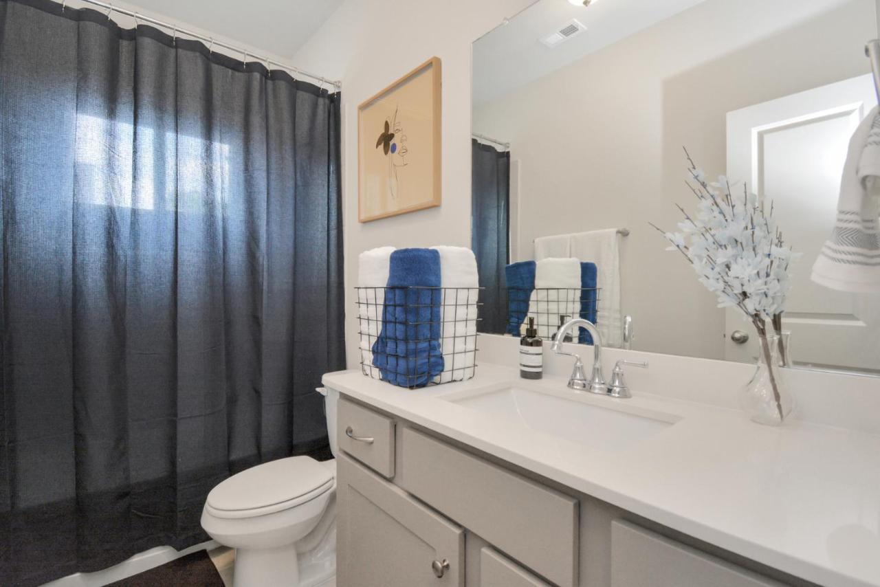 Casa Azure - New Modern 3 Bedroom Med Center, Nrg, Uh Houston Eksteriør bilde